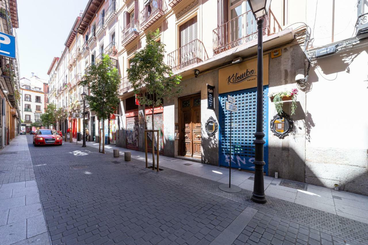 Fuencarral Lägenhet Madrid Exteriör bild